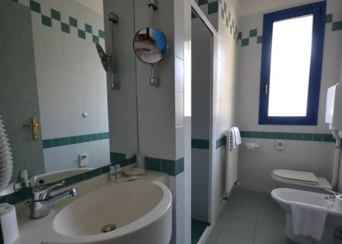 Lejlighedshotel Thea & 3*