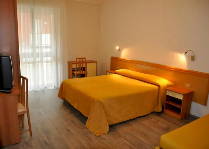 Thea & Lejlighedshotel 3*