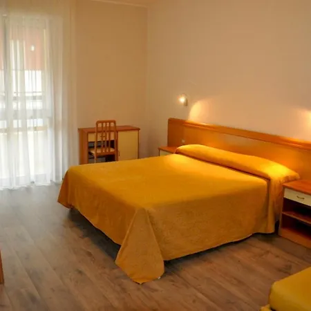 Thea & Lejlighedshotel 3*